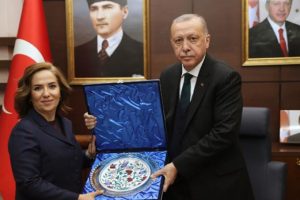 Cumhurbaşkanı Erdoğan, Uşak Valiliğini ziyaret etti