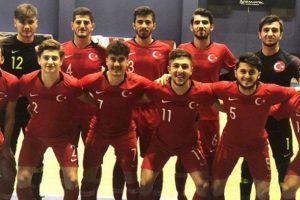 Gen&ccedil; millilerden Macaristan'a 7 gol