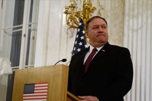 Kongrede Pompeo'ya 'Kaşık&ccedil;ı' tepkisi