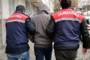 Jandarmadan uyuşturucu kullanımını &ouml;zendirenlere operasyon