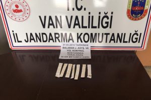 Jandarma uyuşturucu tacirlerine nefes aldırmıyor