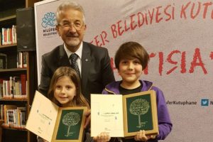 Bursa Nil&uuml;fer'in kitap kurtlarına teşekk&uuml;r