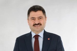 Saadet Partisi'nde Nuri Yurdakul adaylıktan &ccedil;ekildi