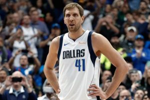 NBA'in ihtiyar delikanlısı Nowitzki!