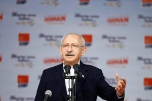 Kılı&ccedil;daroğlu, 40 radyonun ortak yayınında konuştu