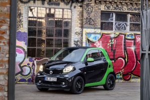 Daimler ve Geely Smart'ı &Ccedil;in'de &uuml;retecek!