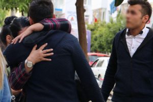 Omuz atma kavgasında, ortalık savaş alanına d&ouml;nd&uuml;!