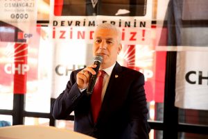 Bursa B&uuml;y&uuml;kşehir Belediye Başkan Adayı Bozbey: Biz bir b&uuml;t&uuml;n&uuml;n par&ccedil;alarıyız