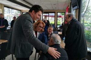 Emre Kınay'dan 24 saatlik 'Kadık&ouml;y' maratonu