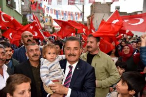 "Bu coşku 31 Mart'ta zaferin m&uuml;jdecisidir"
