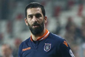 Başakşehir'de Arda Turan tedbir ama&ccedil;lı dinlendirildi