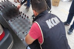 Polis sahte alkole ge&ccedil;it vermedi