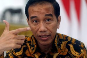 Devlet Başkanı Widodo'nun hologramı: Dindar M&uuml;sl&uuml;manım