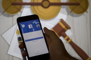 Facebook'a 'konut ayrımcılığı' davası