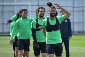 Konyaspor, Başakşehir ma&ccedil;ının hazırlıklarını s&uuml;rd&uuml;rd&uuml;