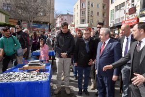 TBMM Başkanı Şentop, Tekirdağ'da esnafı ziyaret etti