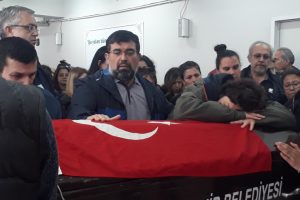 Ailesinden izinsiz aldığı otomobille kaza yapan Ogeday, toprağa verildi