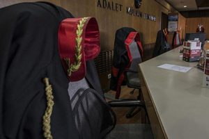 Mahkemeden 1 yıl men kararı