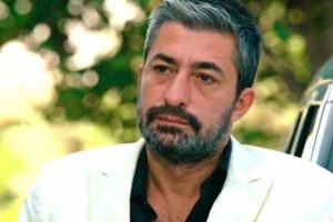 Erkan Petekkaya, bindiği u&ccedil;aktan indirildi!
