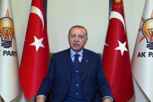 Bursa'da ilk kez oy kullanacak se&ccedil;menlere 'Erdoğan' s&uuml;rprizi