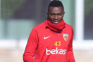 Beşiktaş'a Mensah iddiası