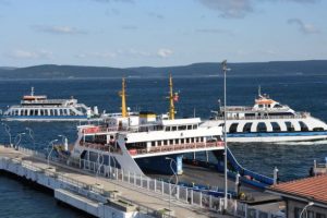 G&ouml;k&ccedil;eada ve Bozcaada'ya feribot seferleri iptal