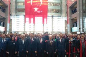 Şehit Savcı Kiraz i&ccedil;in anma t&ouml;reni d&uuml;zenlendi