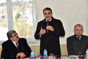 Bakan D&ouml;nmez 'Doğalgaz' m&uuml;jdesi verdi