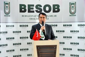 Bursa Osmangazi Belediye Başkanı D&uuml;ndar: "Yaptığımız hizmetlerle esnafımıza destek oluyoruz"