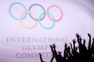 IOC'den 3 sporcuya diskalifiye cezası