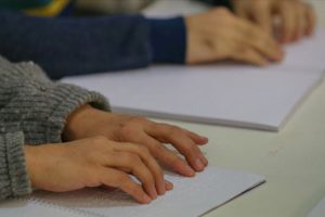 Engelliler i&ccedil;in 'evde eğitim' desteği geliyor