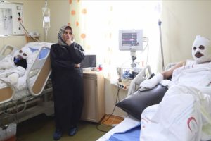 Gaz ka&ccedil;ağını &ccedil;akmakla kontrol eden &ccedil;ift hastanelik oldu