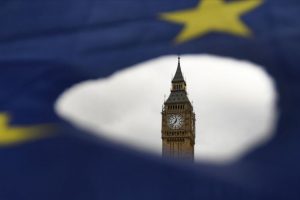 Brexit anlaşmasına &uuml;&ccedil;&uuml;nc&uuml; kez ret