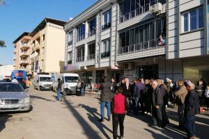 &Ouml;len &ccedil;ocuğun ailesinden işkence iddiasına ret