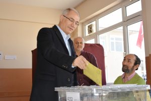 Bursa Milletvekili Efkan Ala oyunu kullandı