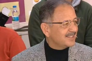 Oyunu kullanan &Ouml;zhaseki'den a&ccedil;ıklama