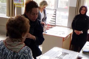 Demet Akbağ oyunu Beşiktaş'ta kullandı
