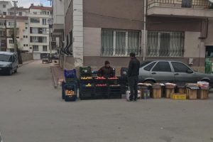 Herkes se&ccedil;im onlar ge&ccedil;im derdinde