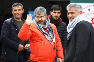Siverek'te CHP'li başkan adayı Bucak g&ouml;zaltına alındı