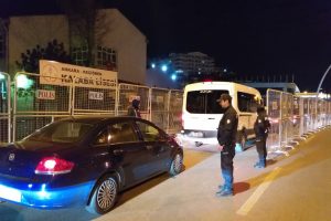 Ankara'da oylar İl&ccedil;e Se&ccedil;im Kurullarına gelmeye başladı