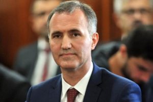 Bursa İneg&ouml;l'de AK Parti adayı Alper Taban kazandı