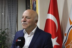 Erzurum B&uuml;y&uuml;kşehir Belediye Başkanı Sekmen: "Kaldığımız yerden hizmetlerimize devam edeceğiz"