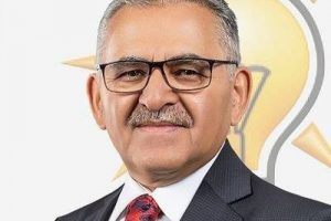 Kayseri'de, AK Parti'li Memduh B&uuml;y&uuml;kkılı&ccedil; başkan oldu