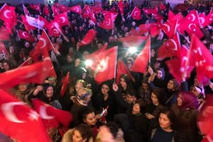 Ordu'da AK Parti'lilerin zafer coşkusu