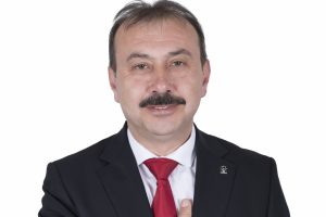 Bursa Harmancık'ta AK Parti'li Yılmaz Ataş kazandı