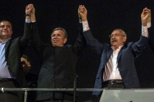 CHP'de Kılı&ccedil;daroğlu ve Yavaş'tan peş peşe a&ccedil;ıklamalar