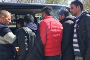 7 ka&ccedil;ak g&ouml;&ccedil;men yakalandı, 1 organizat&ouml;r tutuklandı