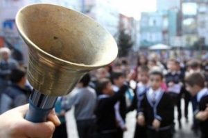 Acıpayam'da okullara 2 g&uuml;n deprem tatili