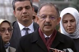 &Ouml;zhaseki: Sandıktan ne &ccedil;ıkıyorsa başımız g&ouml;z&uuml;m&uuml;z &uuml;st&uuml;ne