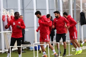 Demir Grup Sivasspor'da Muhammet Demir sevinci